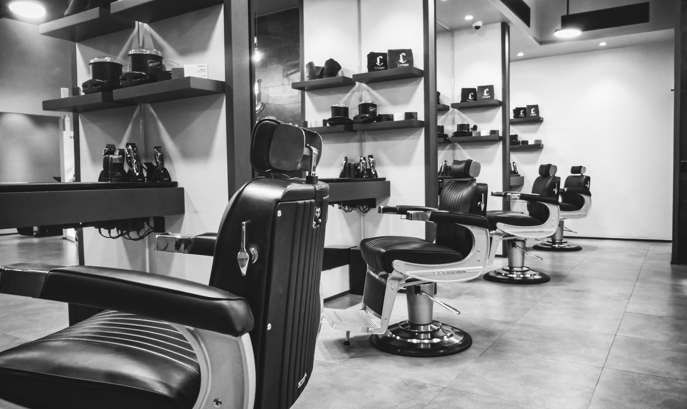 Crimper barber chairs